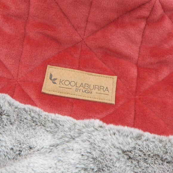 Koolaburra UGG Jasper Christmas Tree Skirt 54" Red Quilted Faux Fur Holidays - Picture 6 of 8
